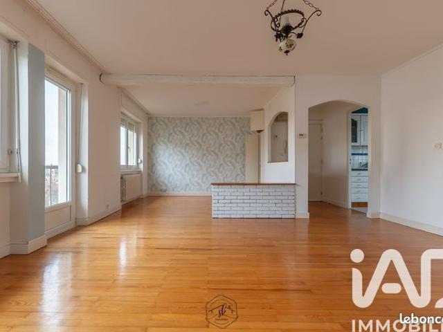 Appartement vente à La Flèche, Bousse