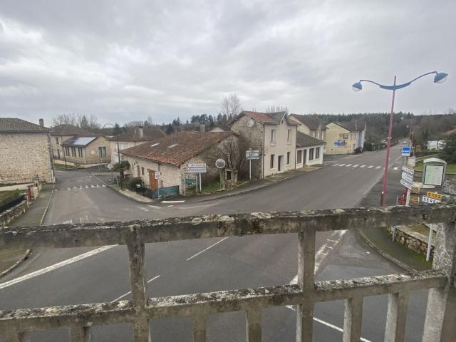 Appartement location à Rochechouart, Saint-auvent