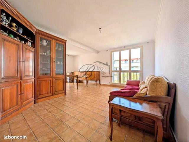 Appartement vente à Aix-en-Provence, Aix-en-provence