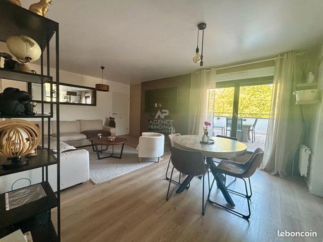 Appartement vente à Pontoise, Val-d'Oise