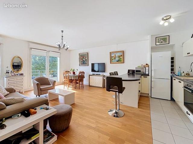 Appartement vente à Neauphle-le-Château, Yvelines
