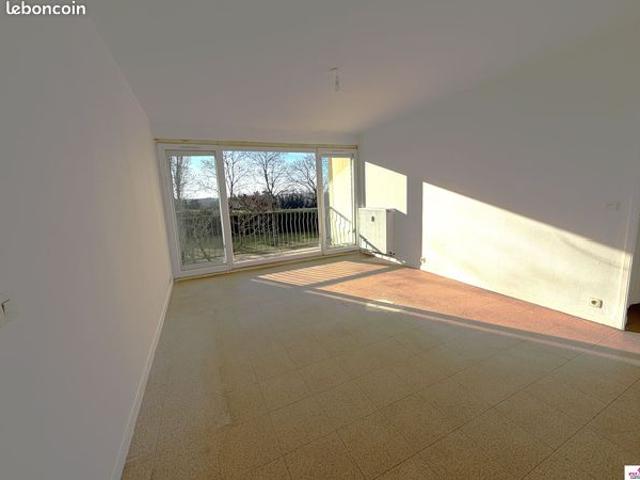 Appartement vente à Privas, Saint-priest