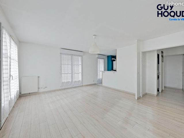 Appartement vente à Melun, Combs-la-ville