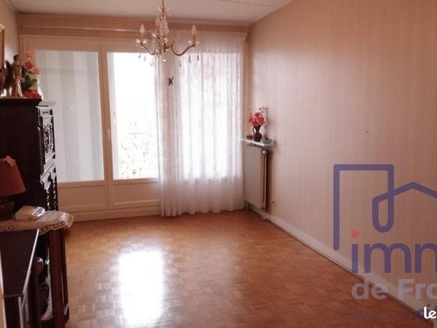 Appartement vente à Saint-Étienne, La Ricamarie