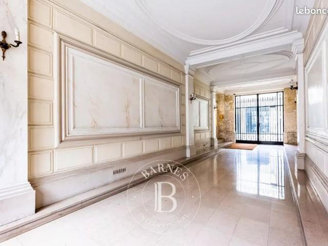 Appartement vente à Paris, Île-de-France