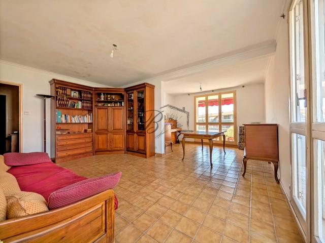 Appartement vente à Aix-en-Provence, Aix-en-provence
