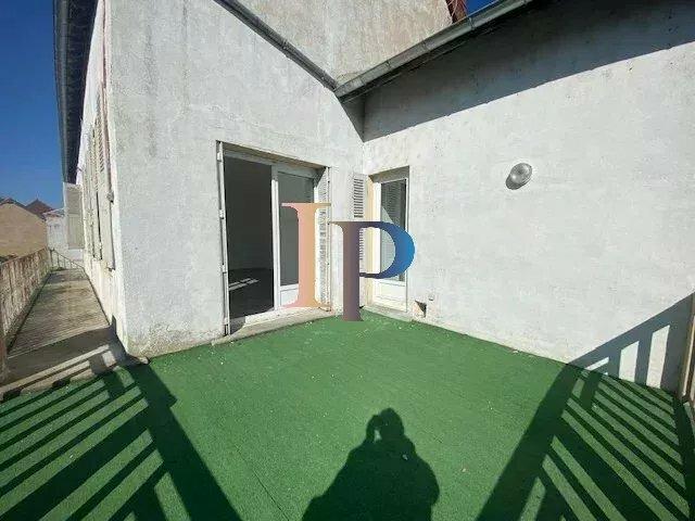 Appartement vente à France métropolitaine, Charlieu