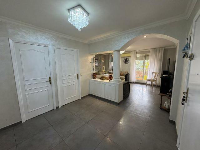 Appartement vente à France métropolitaine, La Trinité