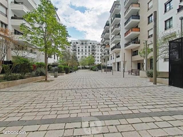 Appartement vente à Suresnes, Quartier Écluse-Belvédère
