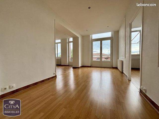 Appartement vente à Saint-Étienne, Saint-genest-lerpt