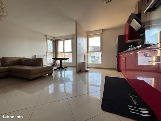Appartement vente à Saint-Pierre-du-Perray, Essonne