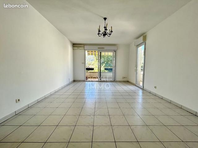 Appartement vente à Solliès-Pont, Var