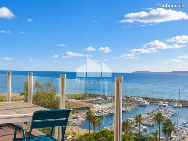 Appartement vente à Arrondissement de Toulon, Le Lavandou