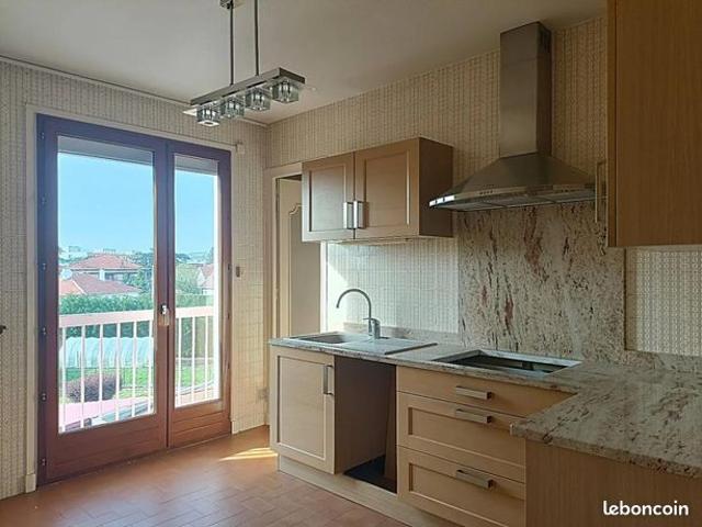 Appartement vente à Apt, Roussillon