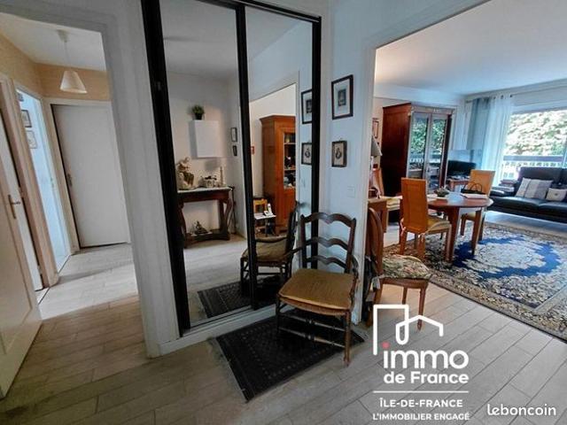 Appartement vente à Rueil-Malmaison, Hauts-de-Seine