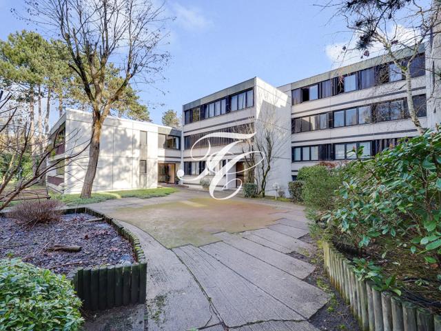 Appartement vente à Village Forêt Golf, Garches
