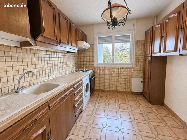 Appartement vente à Le Coudray-Montceaux, Essonne