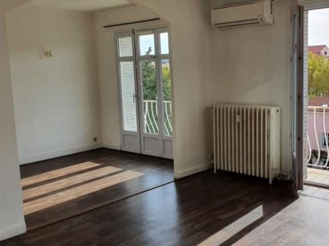 Appartement location à Arrondissement de Draguignan, Figanières