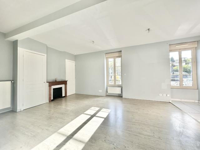 Appartement location à Saint-Étienne, Châteauneuf