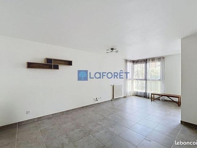 Appartement vente à Saint-Pierre-du-Perray, Essonne