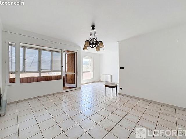 Appartement vente à La Tour-du-Pin, Bourgoin-jallieu