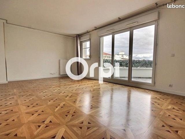 Appartement vente à Élancourt, Yvelines