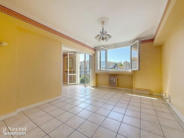Appartement vente à Saint-Étienne, Saint-etienne