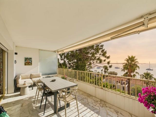 Appartement vente à Grasse, Vallauris