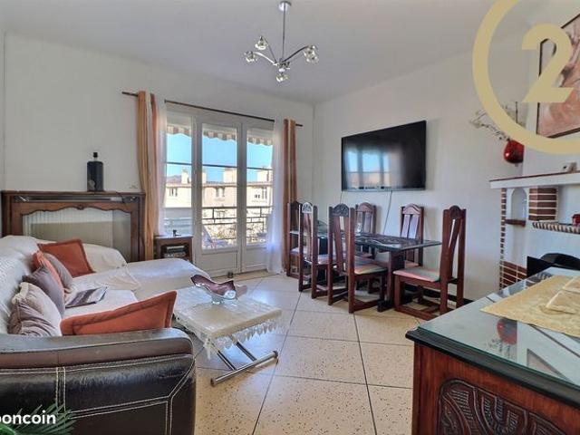Appartement vente à Arrondissement de Draguignan, Saint-raphaël