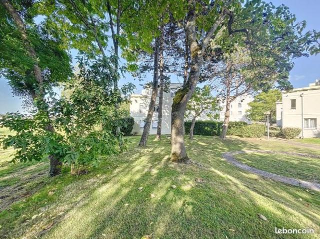 Appartement vente à Versailles, Trappes