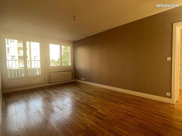 Appartement vente à Tournon-sur-Rhône, Annonay