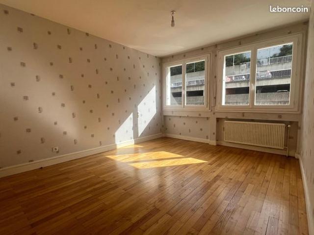 Appartement vente à Tournon-sur-Rhône, Annonay