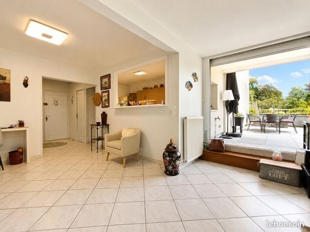 Appartement vente à Melun, Vaux-le-pénil