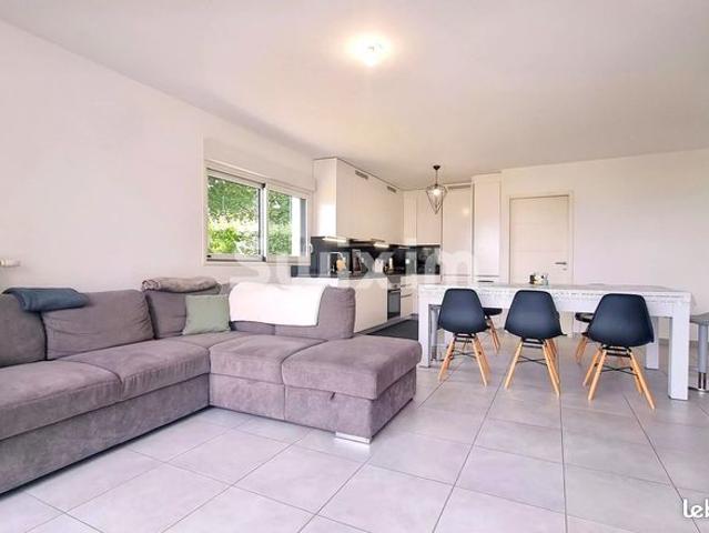 Appartement vente à Saint-Julien-en-Genevois, Vétraz-monthoux
