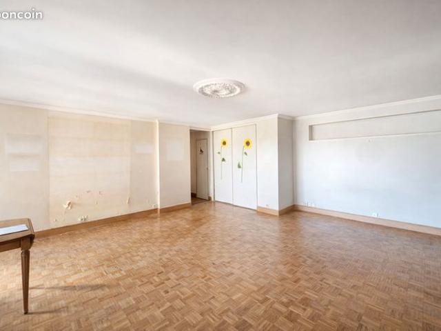 Appartement vente à Paris, Île-de-France