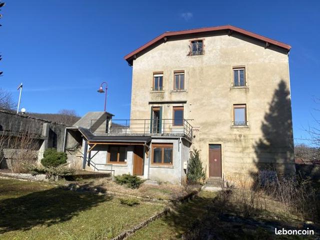 Appartement vente à Saint-Claude, Bourgogne-Franche-Comté