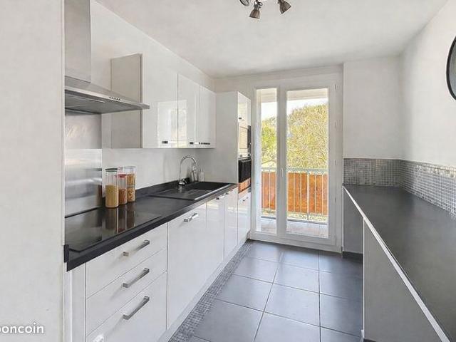 Appartement vente à Aix-en-Provence, Aix-en-provence