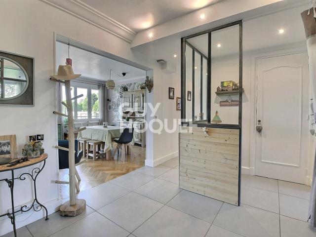 Appartement vente à Les Essarts, Bron
