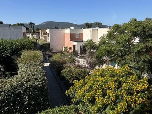 Appartement vente à Arrondissement de Toulon, Hyères