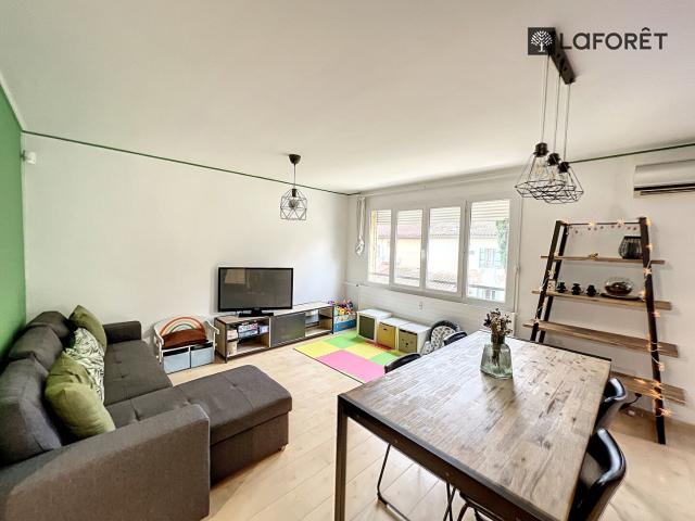 Appartement location à Les Bressons, Salon-de-Provence