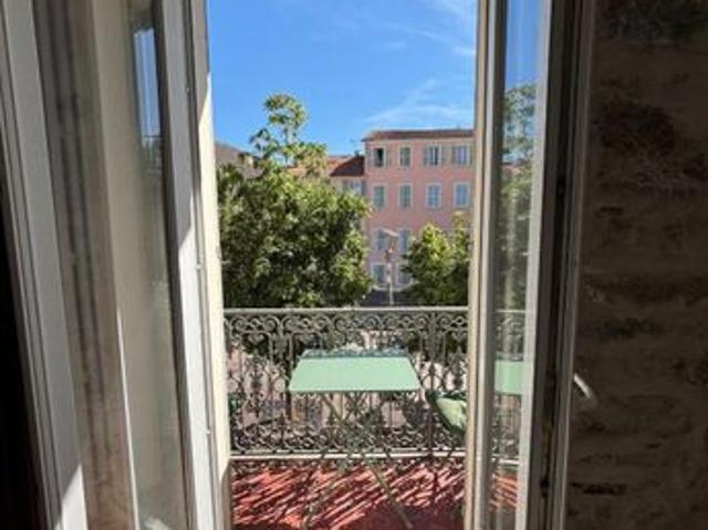 Appartement vente à Arrondissement de Toulon, Hyères