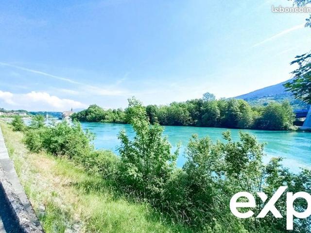 Appartement vente à Saint-Julien-en-Genevois, Seyssel
