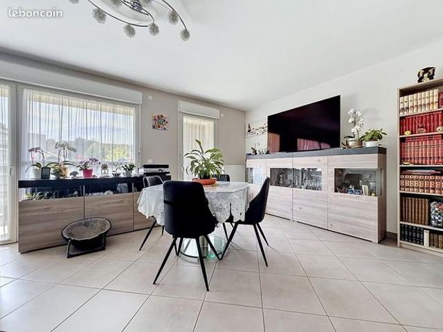 Appartement vente à Saint-Julien-en-Genevois, Vétraz-monthoux