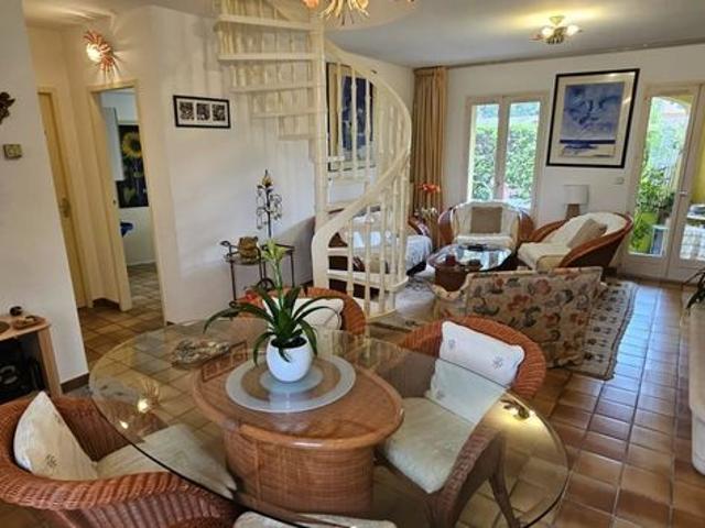 Appartement vente à Arrondissement de Toulon, Sanary-sur-mer