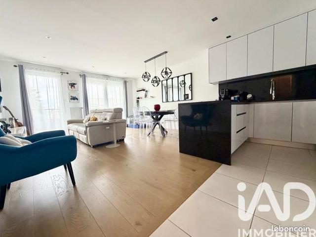 Appartement vente à Créteil, Le Plessis-trévise
