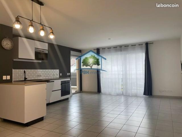 Appartement vente à Saint-Priest-en-Jarez, Loire