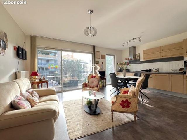 Appartement vente à France métropolitaine, Clermont-ferrand