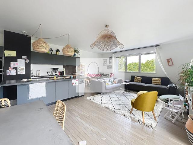 Appartement vente à Quartier Les Hauts d'Issy / Les Epinettes / Le Fort, Issy-les-Moulineaux