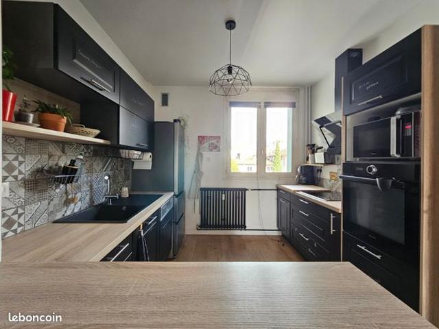 Appartement vente à Bourg-en-Bresse, Bourg-en-bresse