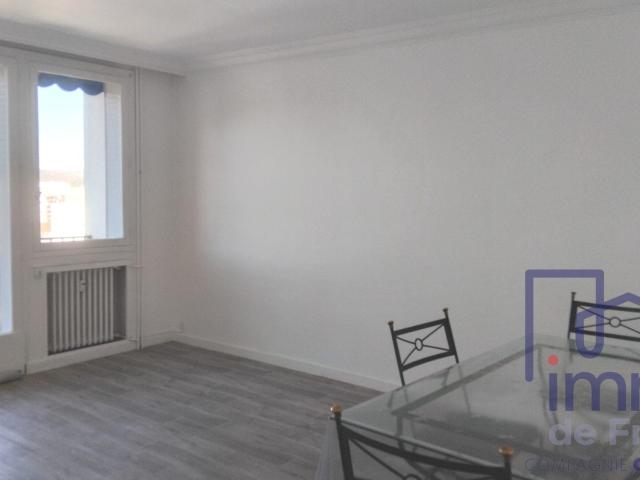Appartement vente à Saint-Étienne, Saint-etienne